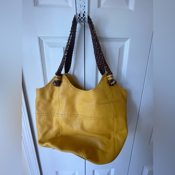 The Sak mustard yellow handbag - Picture 4 of 5